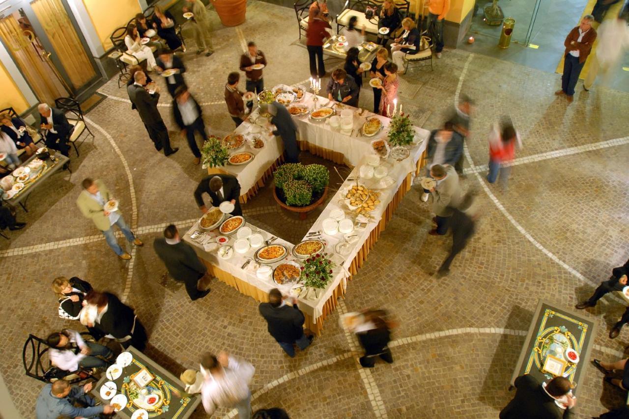 קאסוריה City Hotel מראה חיצוני תמונה