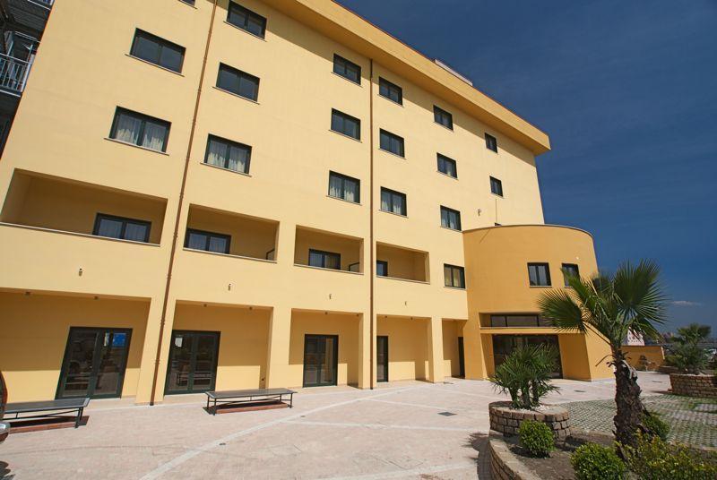 קאסוריה City Hotel מראה חיצוני תמונה