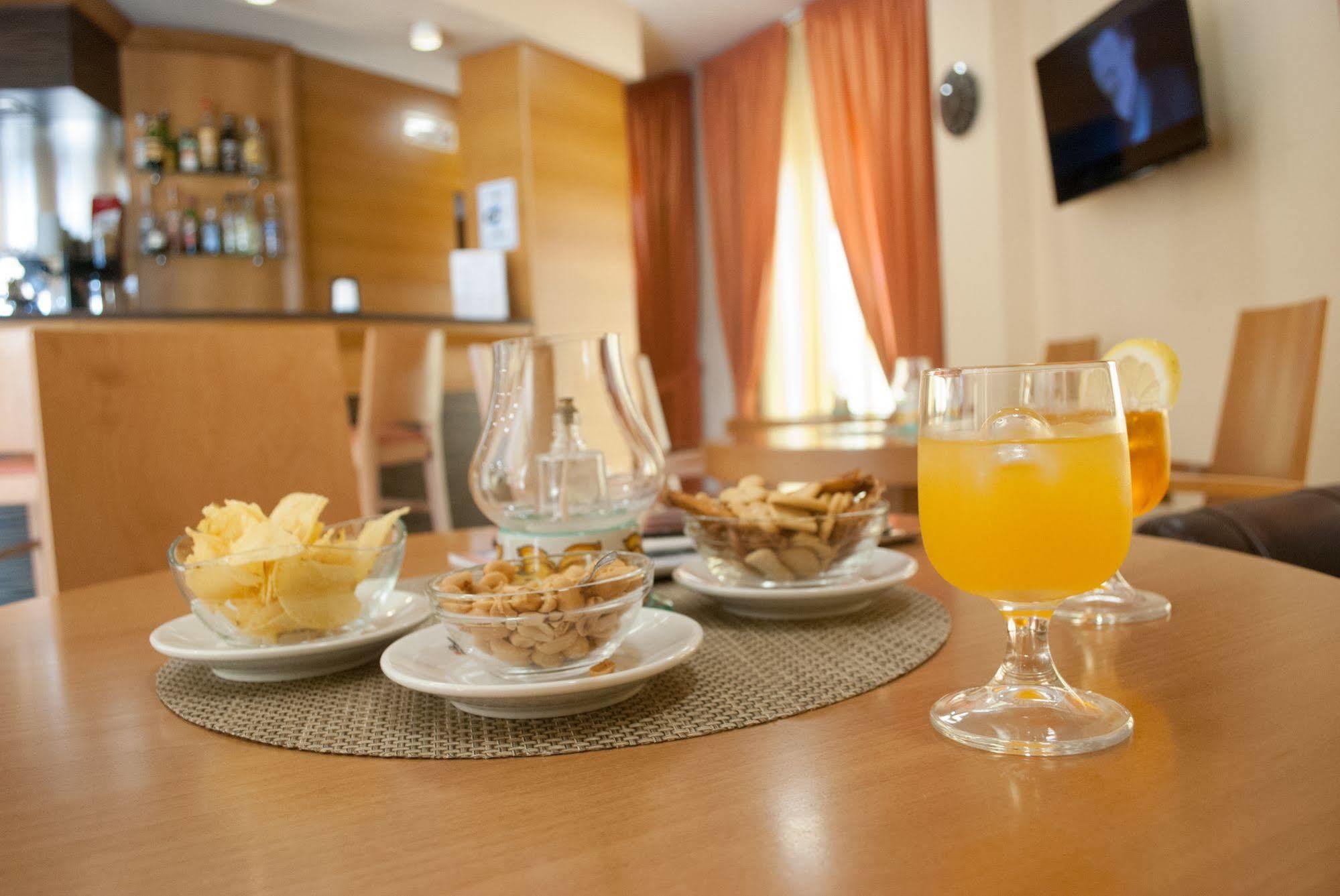 קאסוריה City Hotel מראה חיצוני תמונה
