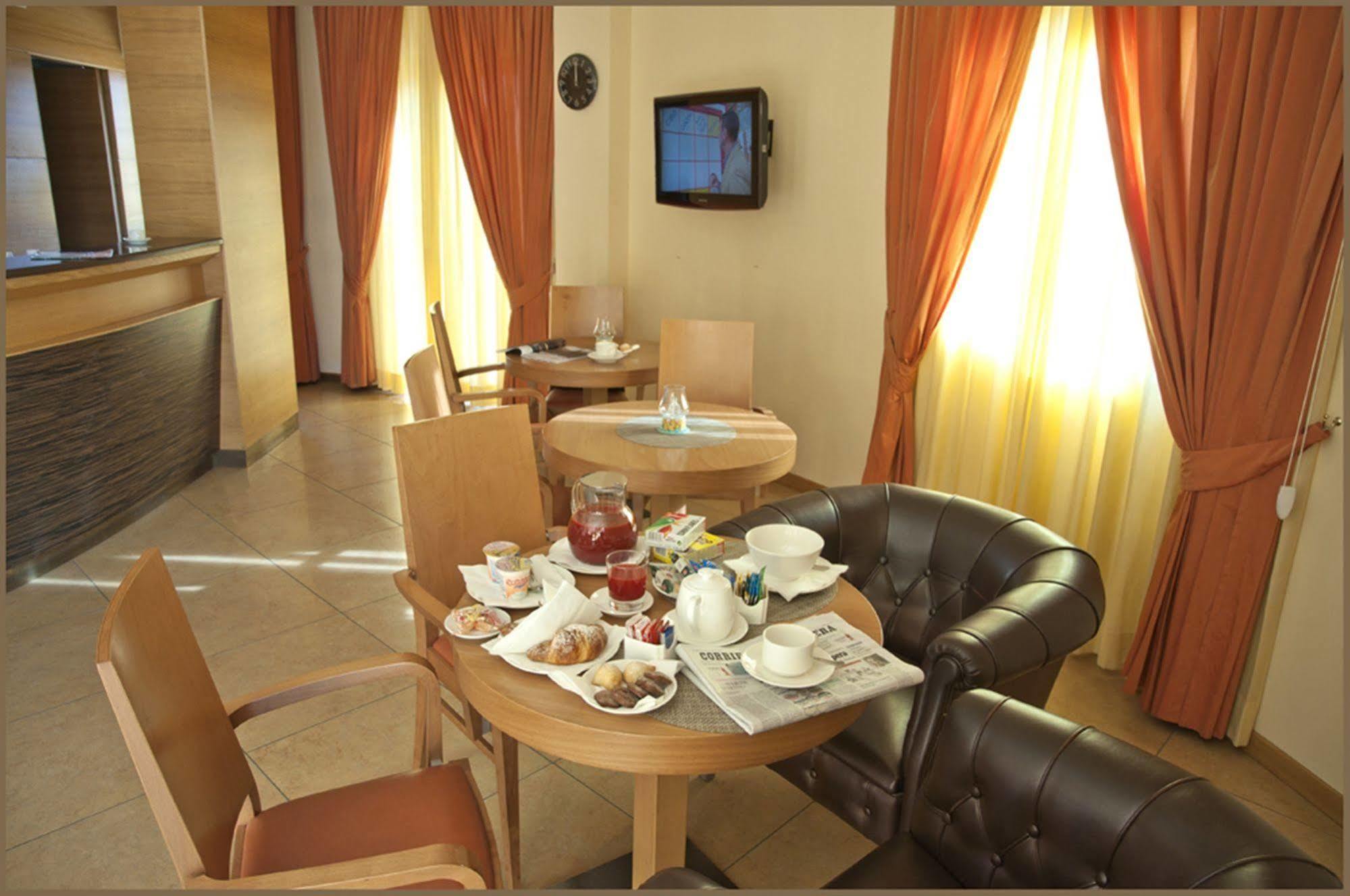 קאסוריה City Hotel מראה חיצוני תמונה